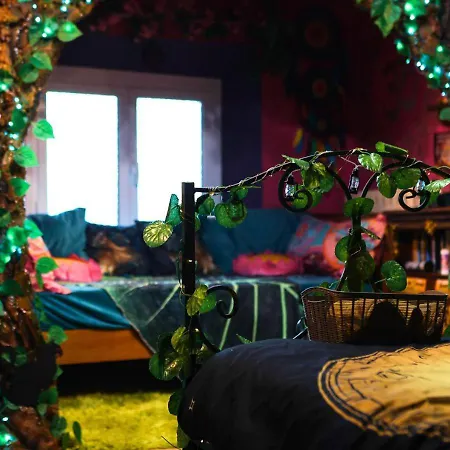 La Casa Di Strega Euphoria - Casa Tra Arte E Magia Appartement Viterbe